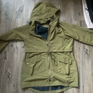 Royal Robbins Women's Switchform Lite Parka- Olive